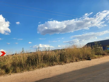 Commercial & Industrial Land