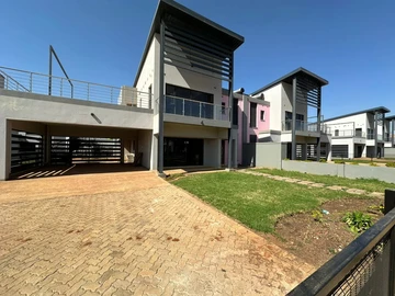 4 Bedroom Townhouse Complex