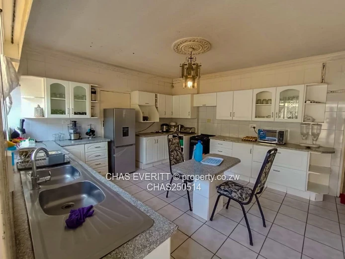 Zimre Park 4 Bedroomed House For Sale