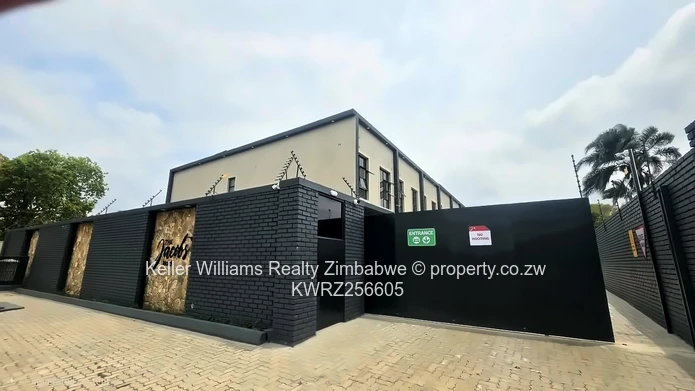 TO LET – Avondale, Modern 3 Bed Apartments on Mold Ave