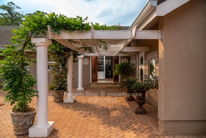 Beautifully Renovated House in Secure location