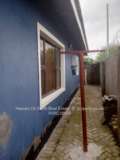 Neat stylish home  (Sole Mandate)