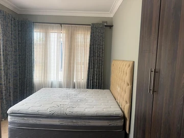 6 Bedroom House