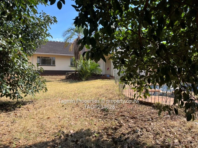 Mandara old house for sale 