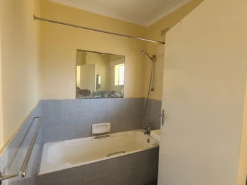 2 Bedroom Garden Flat