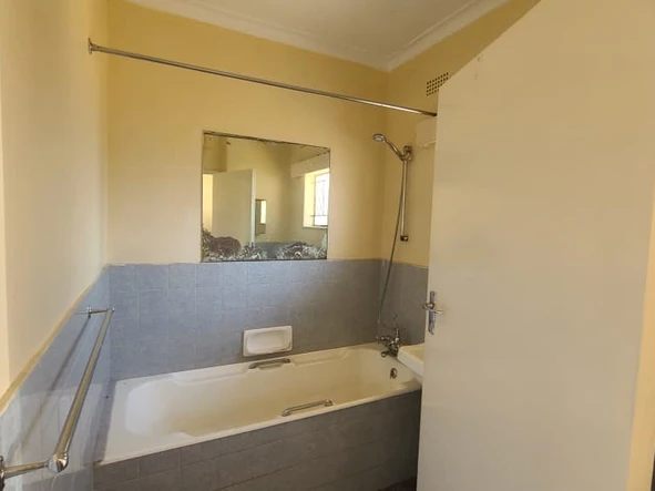2 Bedroom Garden Flat