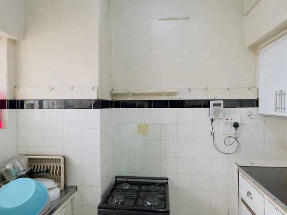 Flat & Apartment
