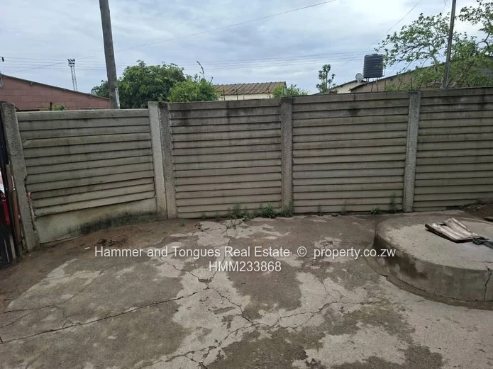 Chitungwiza Unit K Core House For Sale (Sole Mandate)