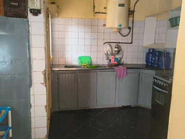 3 Bedroom Flat & Apartment