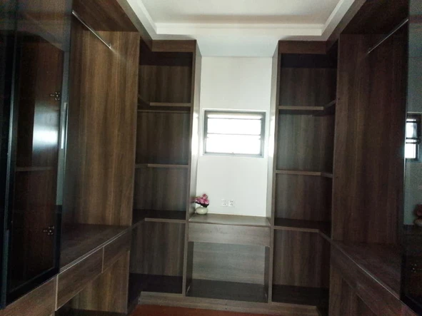 8 Unit Townhouse Complex