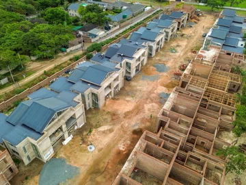 4 Bedroom Flat & Apartment