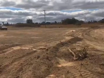 Commercial & Industrial Land