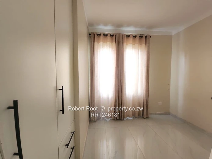  3 Bedroom Garden Flat To Rent In Bluffhill