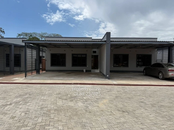 Avondale West Townhouses/Apartments to Let