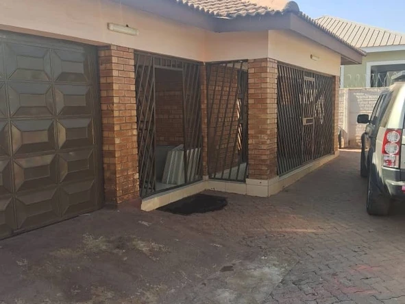 4 Bedroom Townhouse Complex