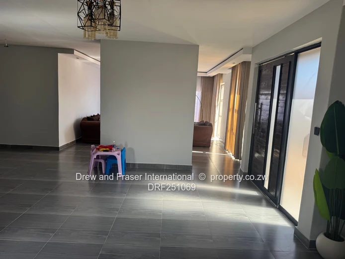 Newly built 4-Bed house for sale in Mabvazuva  $125k