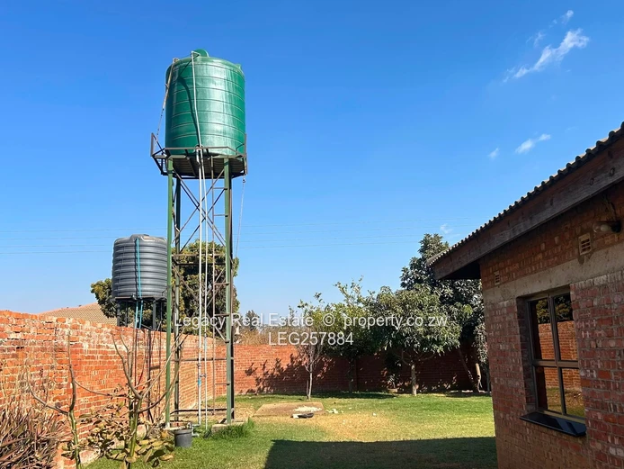 Fairview 4-Bed Home with Garden, Garage & Borehole