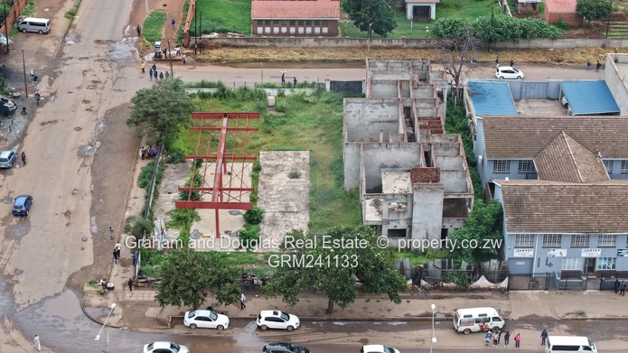 Commercial Property On Auction (Sole Mandate)