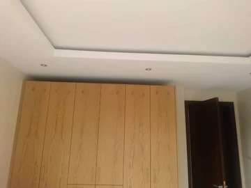 2 Bedroom Flat & Apartment