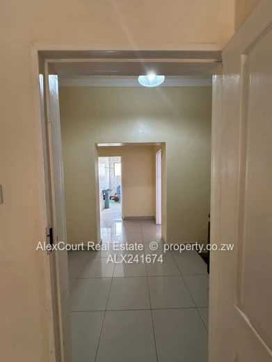 Duplex House In Greystone Park