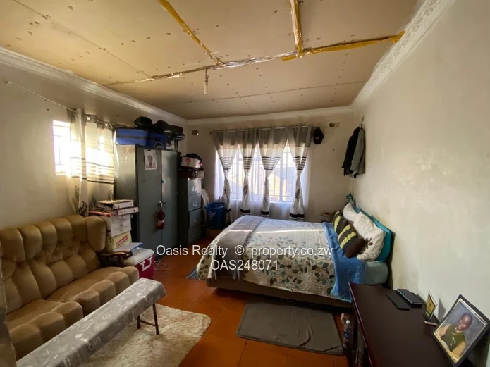 Incomplete Family Home for Sale in Damafalls