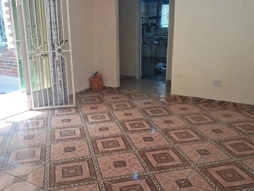 3 Bedroom Flat & Apartment