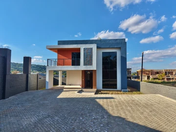 4 Bedroom Townhouse Complex