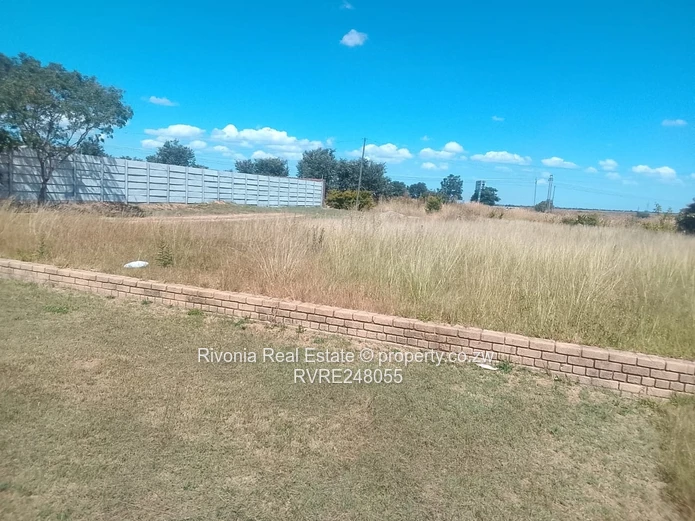 Stand plus main house box