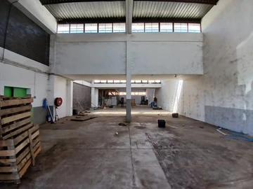 Warehouse & Factory