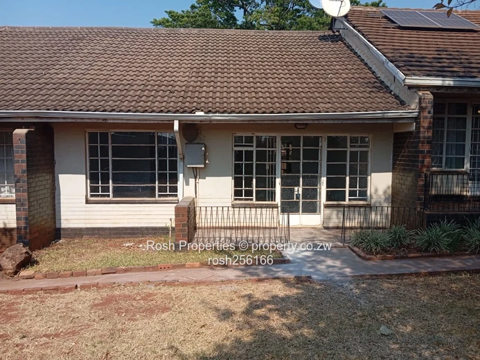2-Bed Garden Flat Greendale North with Borehole