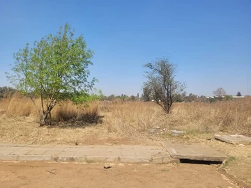 Commercial & Industrial Land