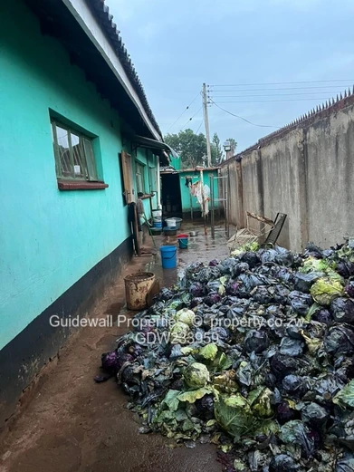 3 bed house for sale in Bloomingdale