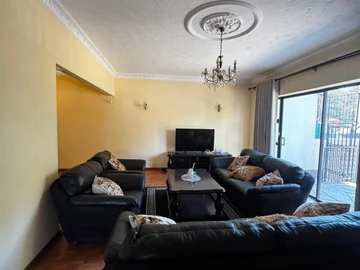3 Bedroom Flat & Apartment
