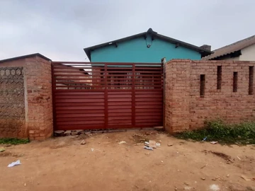 2 Bedroom House