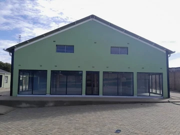 Prime Retail Space in Marondera with Borehole Access