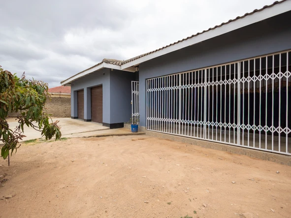 4 Bedroom House
