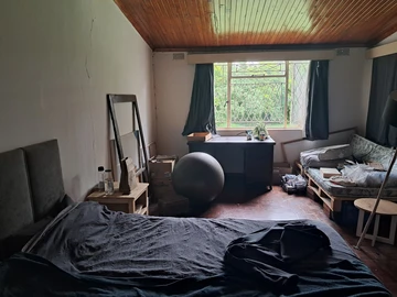 2 Bedroom Garden Flat