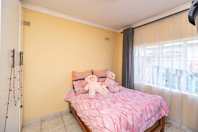 5- Bedroom Investment Property – Glaudina