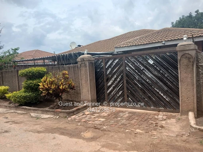 Mainway Meadows 3-Bedroom House for Sale - Modern Family Home with Title Deeds