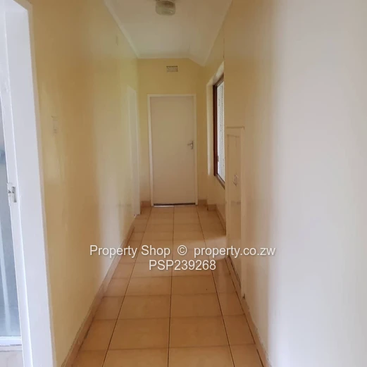 Family Home in A Leafy Suburb!