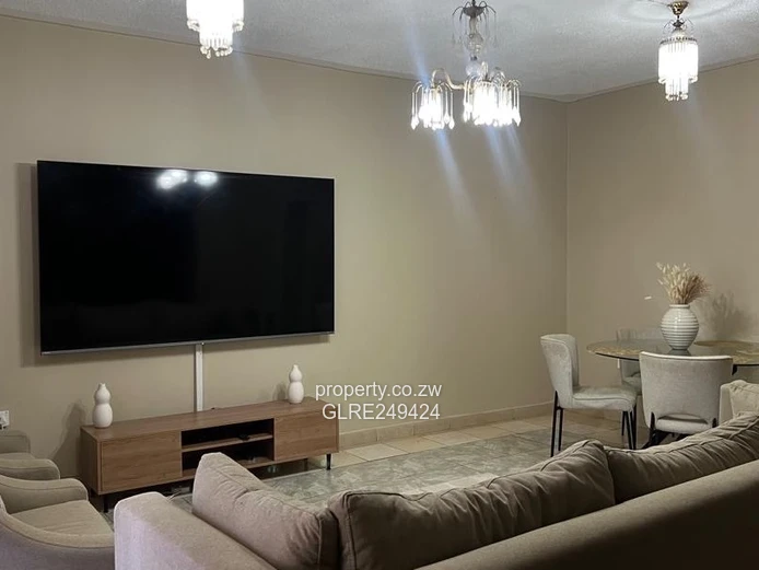 2-Bed, 2-Bath Garden Flat Greencroft Harare — Borehole