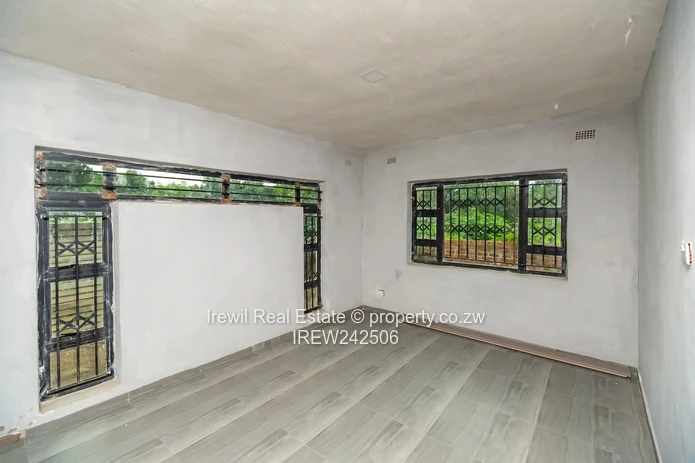 Modern 4-Bed Townhouse Complex in Hatfield