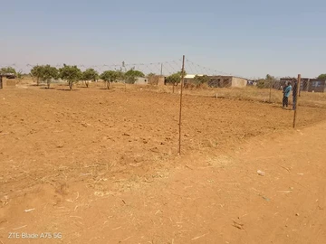 Farm & Agricultural Land