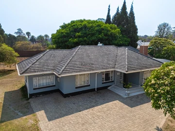 6 Bedroom House