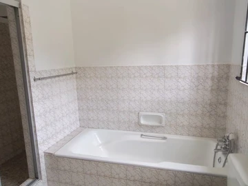 3 Bedroom Garden Flat