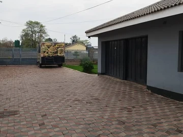 Modern house for sale 