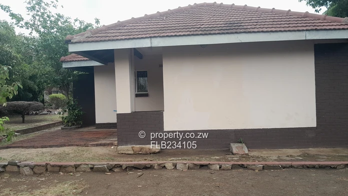 3 bedroomed house in Mabelreign