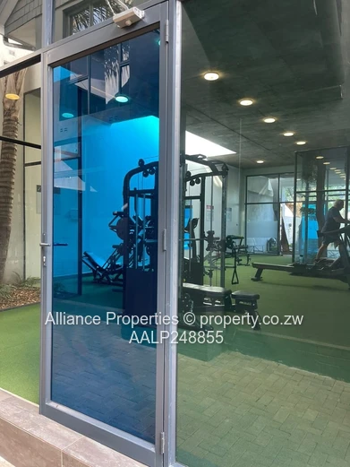 Modern 4-Bed Avondale Townhouse with Pool 