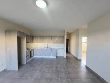 2 Bedroom Flat & Apartment