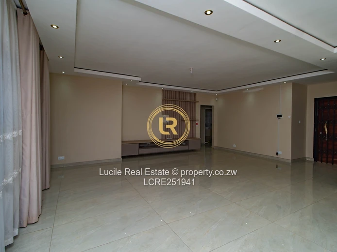 Contemporary Living in Nyeredzi Ridge